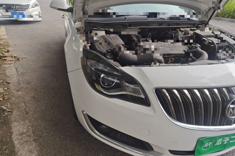 Used Buick Regal 2015 1.6T Elite Tech Model Right Front Headlight