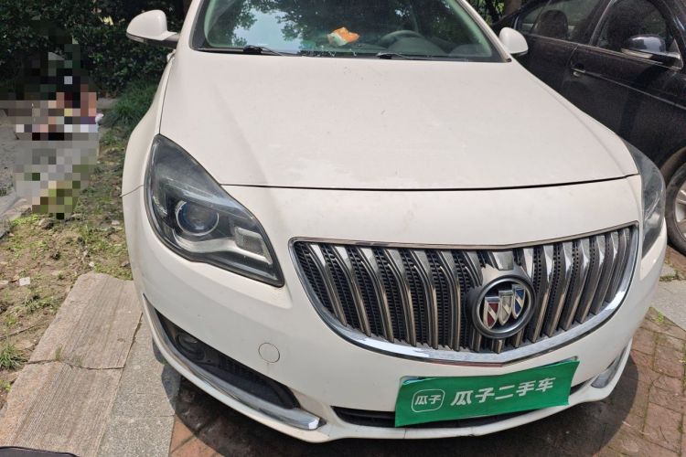 Used Buick Regal 2015 1.6T Leading Technology Model Right Front Headlight