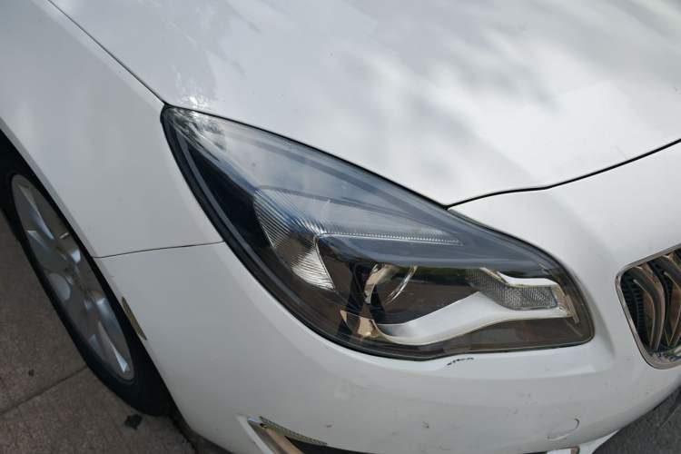 Used Buick Regal 2015 1.6T Elite Tech Model Right Front Headlight