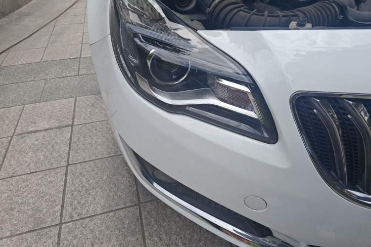 Used Buick Regal 2015 2.0L Leading Fashion Edition Right Front Headlight