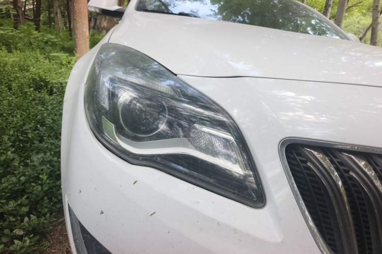 Used Buick Regal 2015 2.0L Leading Fashion Edition Right Front Headlight