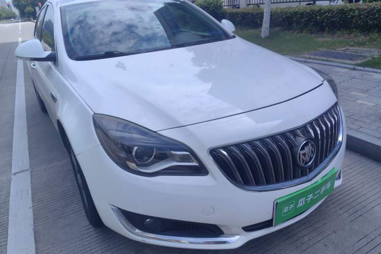 Used Buick Regal 2015 1.6T Elite Tech Model Right Front Headlight