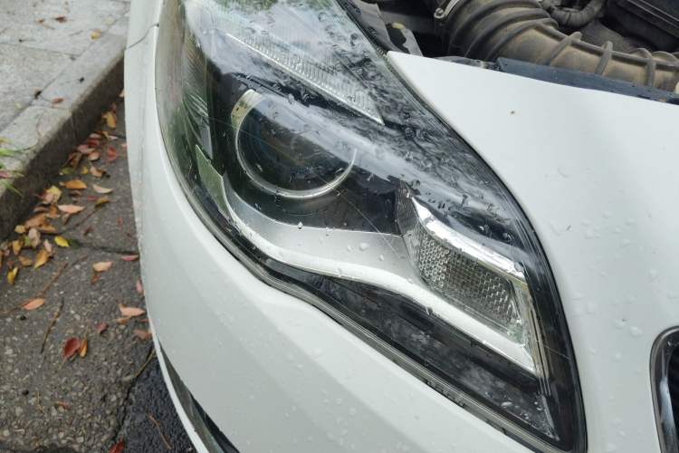 Used Buick Regal 2015 2.0L Leading Fashion Edition Right Front Headlight
