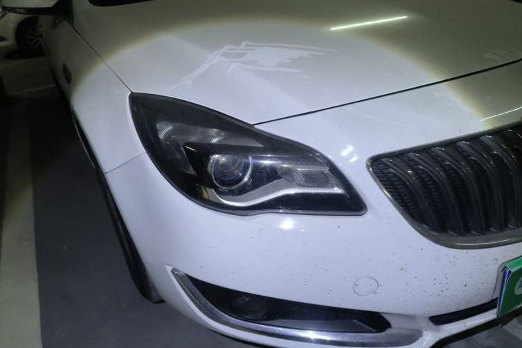 Used Buick Regal 2015 2.0L Leading Fashion Edition Right Front Headlight