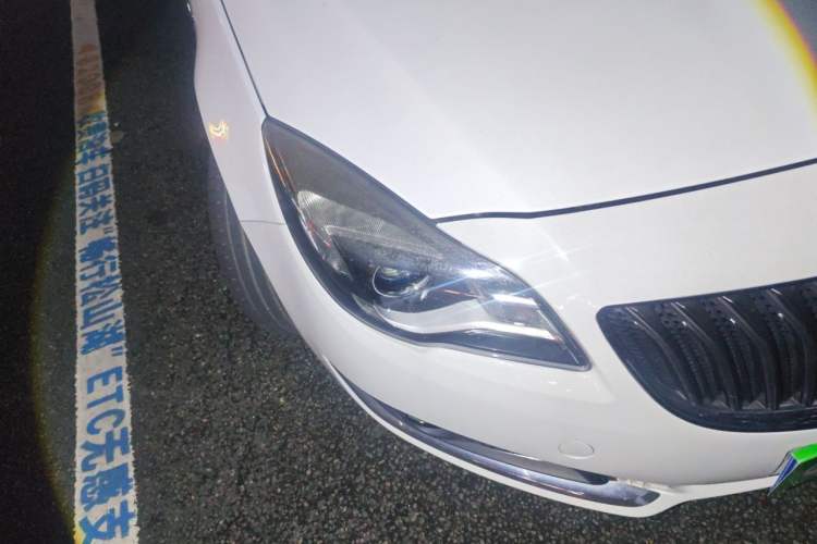 Used Buick Regal 2015 1.6T Elite Tech Model Right Front Headlight