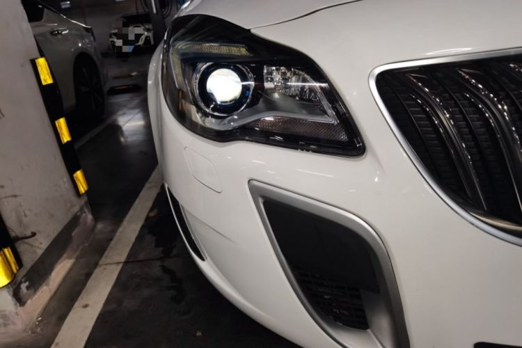 Used Buick Regal 2015 GS 2.0T Grand Sport Edition Right Front Headlight