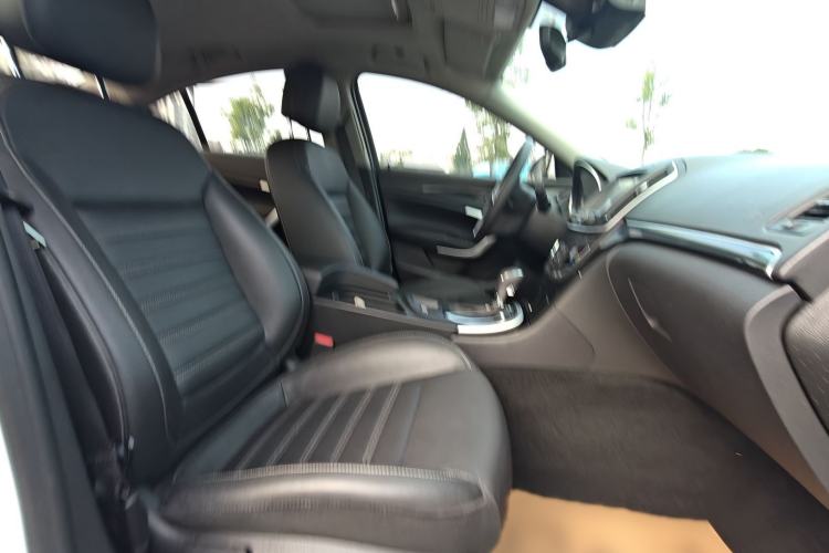 Used Buick Regal 2015 1.6T Elite Tech Model Right Front Seat