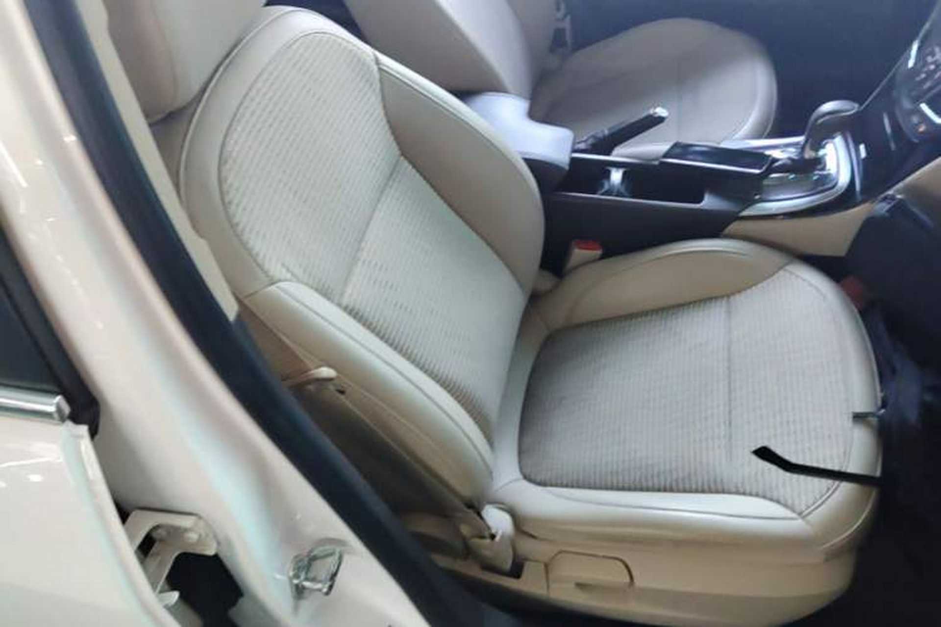 Used Buick Regal 2015 2.0L Leading Fashion Edition Right Front Seat