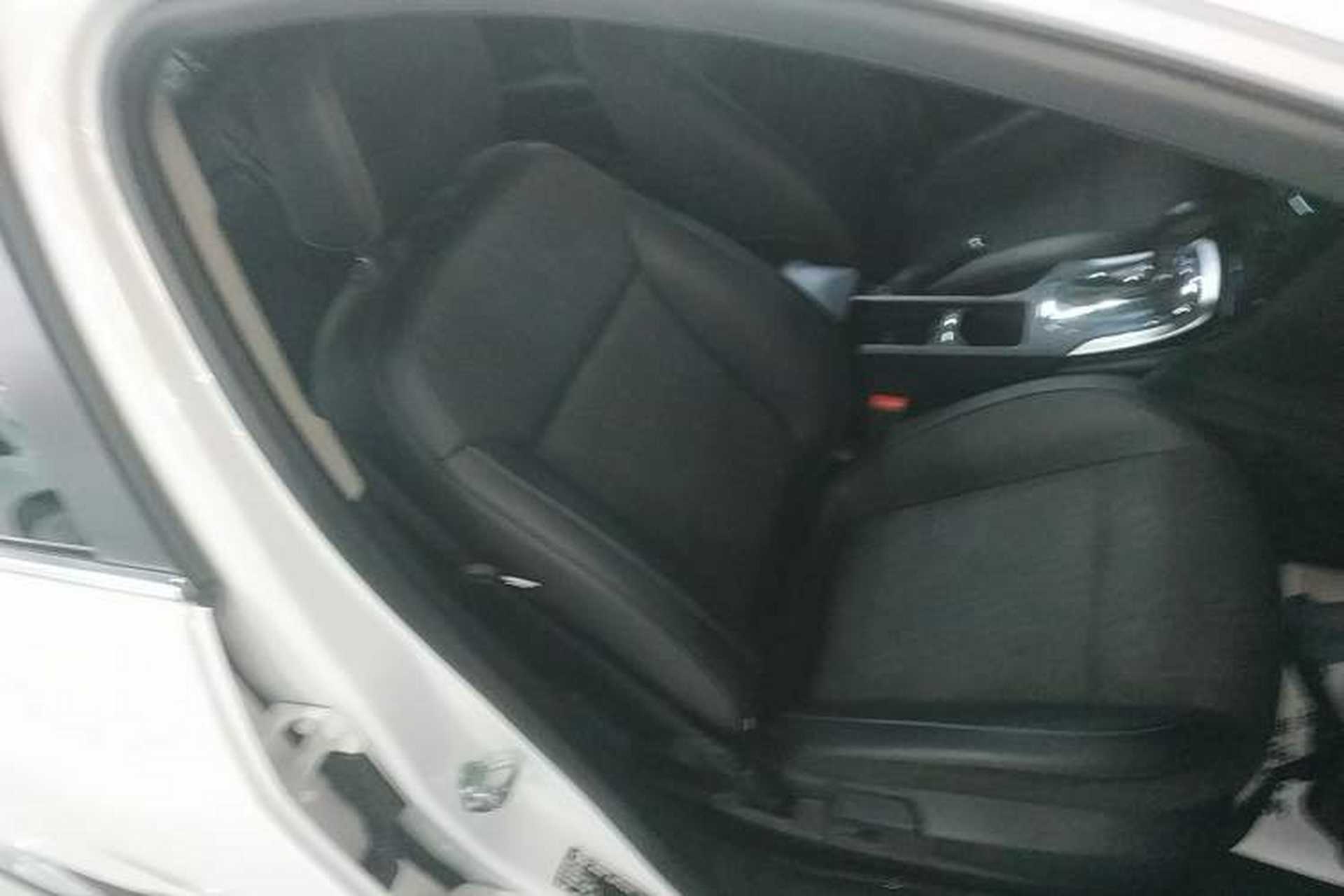 Used Buick Regal 2015 1.6T Leading Technology Model Right Front Seat