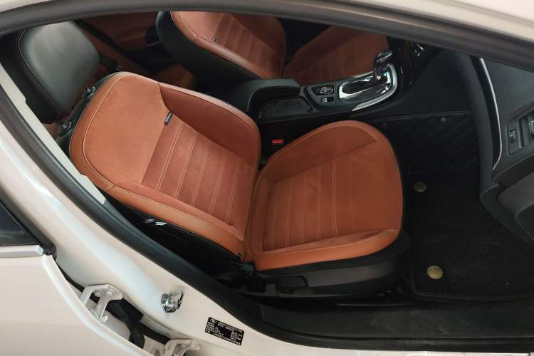 Used Buick Regal 2015 GS 2.0T Grand Sport Edition Right Front Seat