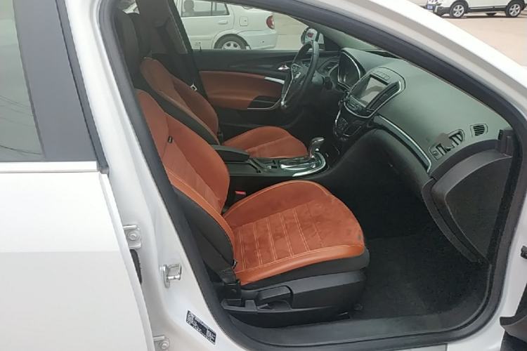 Used Buick Regal 2015 1.6T Elite Tech Model Right Front Seat