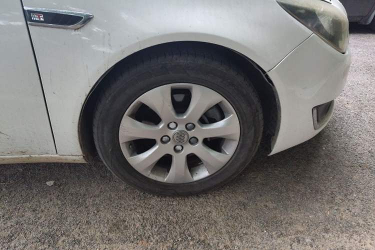 Used Buick Regal 2015 1.6T Elite Tech Model Right Front Wheel Hub