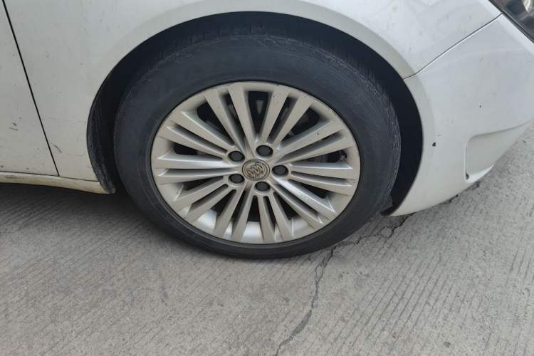 Used Buick Regal 2015 GS 2.0T Grand Sport Edition Right Front Wheel Hub