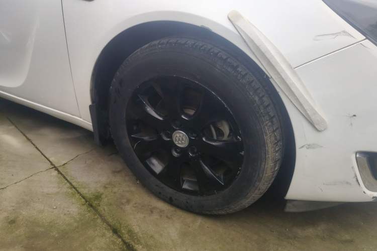 Used Buick Regal 2015 1.6T Leading Technology Model Right Front Wheel Hub