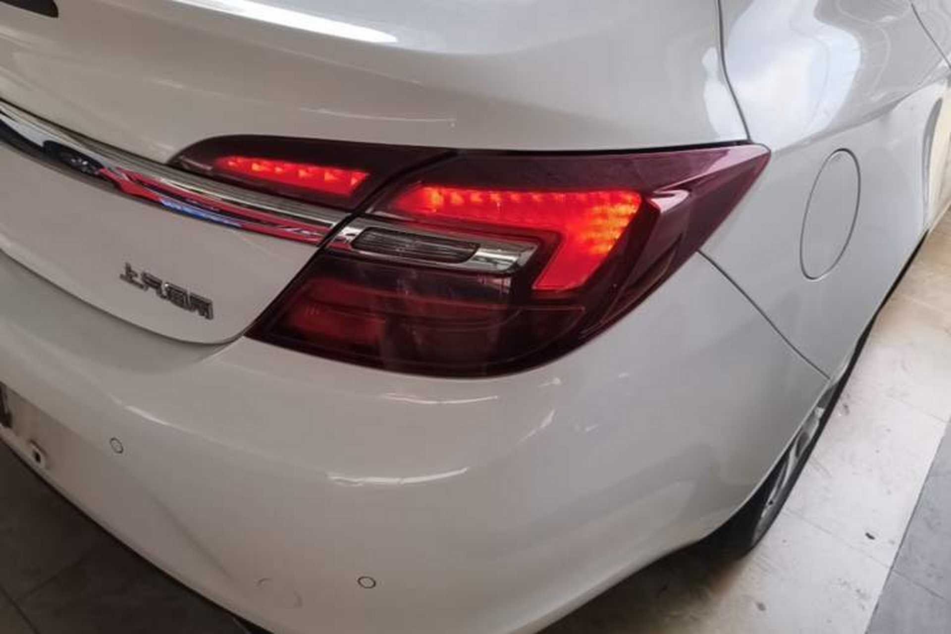 Used Buick Regal 2015 1.6T Elite Tech Model Right Rear Taillight