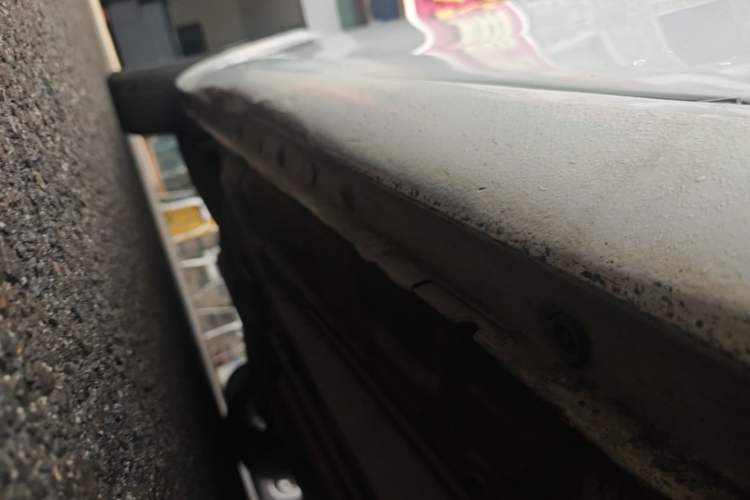 Used Buick Regal 2015 2.0L Leading Fashion Edition Right Side Sill