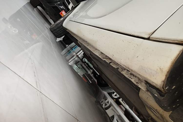 Used Buick Regal 2015 1.6T Elite Tech Model Right Side Sill