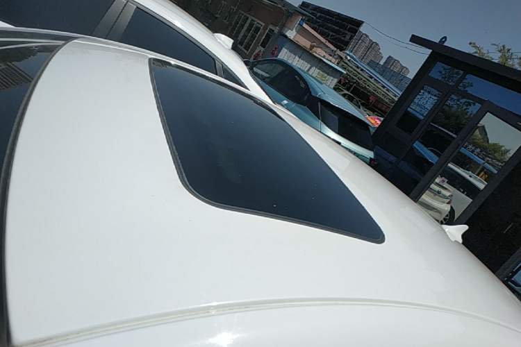 Used Buick Regal 2015 2.0L Elite Fashion Edition Roof