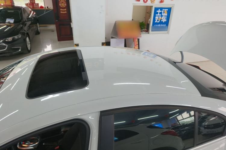 Used Buick Regal 2015 1.6T Leading Technology Model Roof
