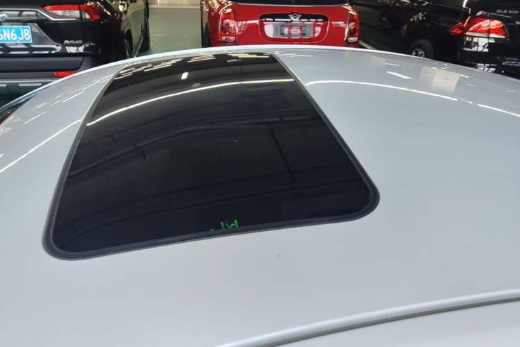 Used Buick Regal 2015 2.0L Leading Fashion Edition Roof