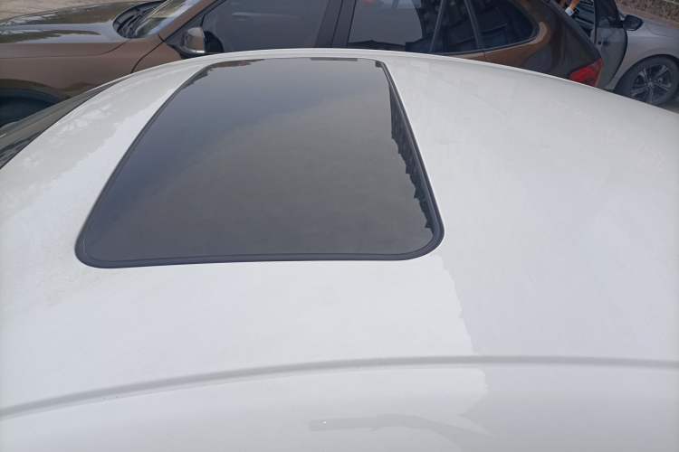 Used Buick Regal 2015 2.0L Leading Fashion Edition Roof