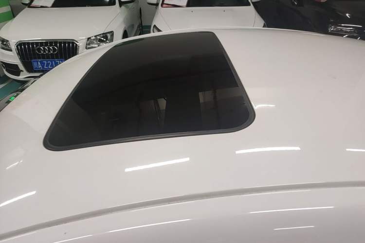 Used Buick Regal 2015 1.6T Elite Tech Model Roof