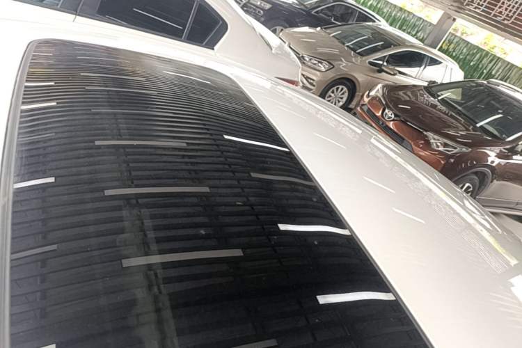 Used Buick Regal 2015 1.6T Leading Technology Model Roof