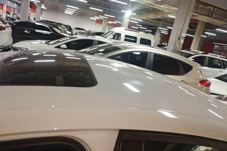 Used Buick Regal 2015 1.6T Leading Technology Model Roof