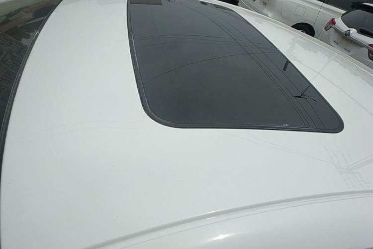 Used Buick Regal 2015 1.6T Elite Tech Model Roof
