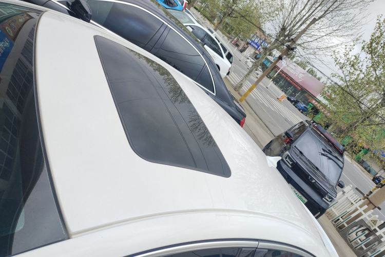Used Buick Regal 2015 2.0L Elite Fashion Edition Roof