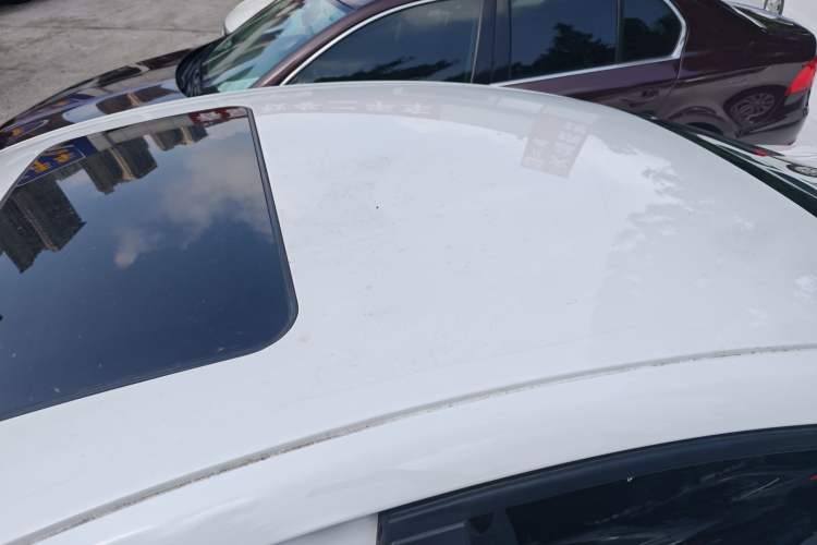 Used Buick Regal 2015 1.6T Leading Technology Model Roof