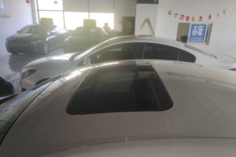 Used Buick Regal 2015 1.6T Elite Tech Model Roof