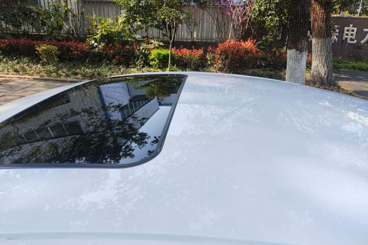 Used Buick Regal 2015 1.6T Elite Tech Model Roof