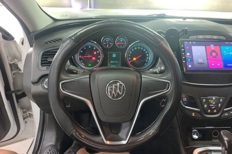 Used Buick Regal 2015 1.6T Leading Technology Model Steering Wheel