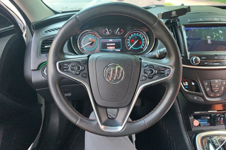 Used Buick Regal 2015 GS 2.0T Grand Sport Edition Steering Wheel