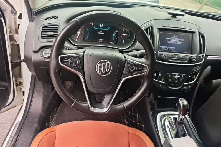 Used Buick Regal 2015 1.6T Elite Tech Model Steering Wheel