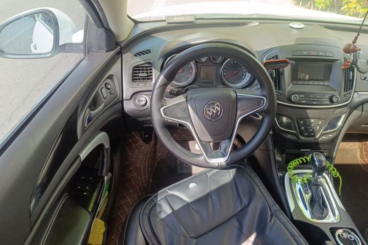 Used Buick Regal 2015 1.6T Leading Technology Model Steering Wheel
