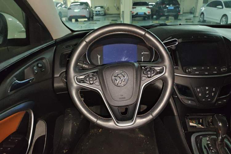 Used Buick Regal 2015 1.6T Elite Tech Model Steering Wheel