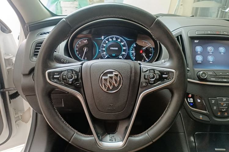 Used Buick Regal 2015 1.6T Elite Tech Model Steering Wheel