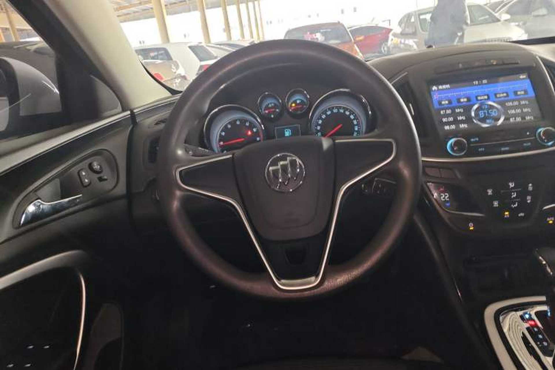 Used Buick Regal 2015 1.6T Leading Technology Model Steering Wheel