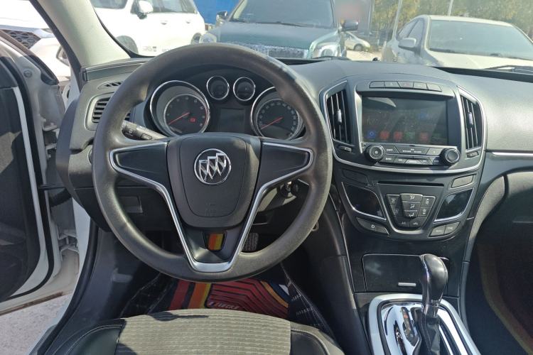 Used Buick Regal 2015 1.6T Leading Technology Model Steering Wheel