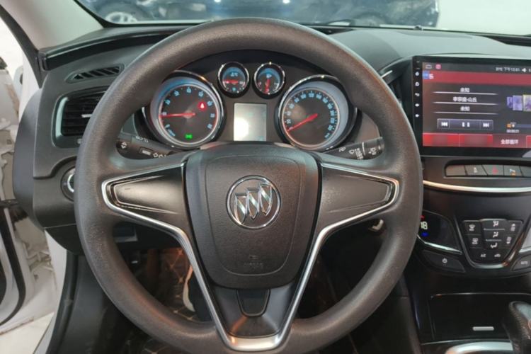 Used Buick Regal 2015 1.6T Leading Technology Model Steering Wheel