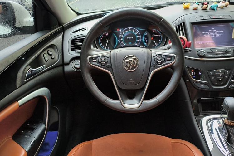 Used Buick Regal 2015 1.6T Elite Tech Model Steering Wheel