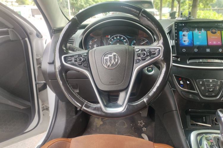 Used Buick Regal 2015 1.6T Elite Tech Model Steering Wheel
