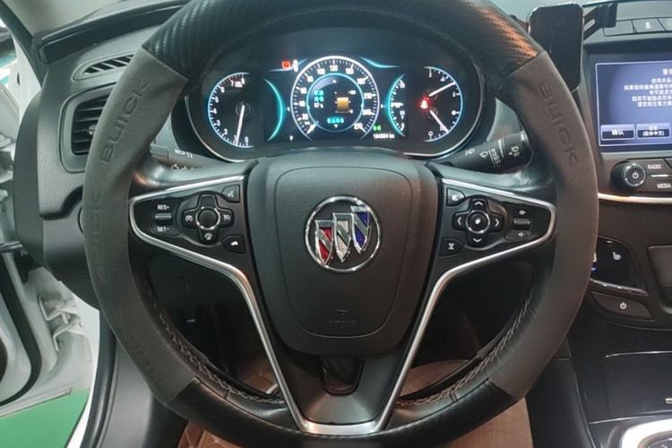Used Buick Regal 2015 1.6T Elite Tech Model Steering Wheel