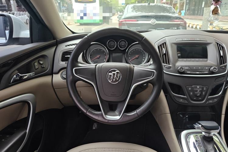 Used Buick Regal 2015 2.0L Leading Fashion Edition Steering Wheel