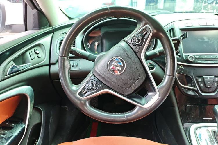 Used Buick Regal 2015 1.6T Elite Tech Model Steering Wheel