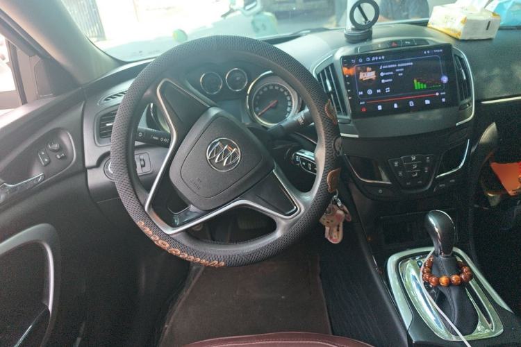 Used Buick Regal 2015 1.6T Leading Technology Model Steering Wheel
