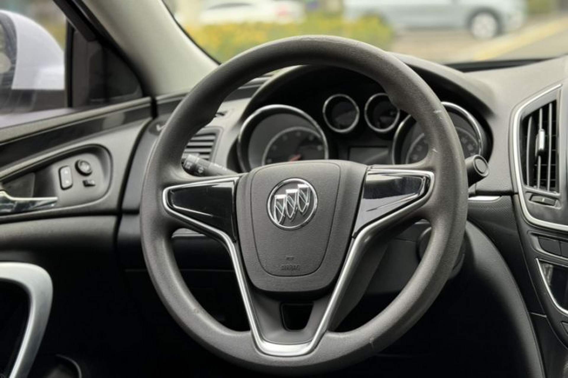 Used Buick Regal 2015 1.6T Leading Technology Model Steering Wheel