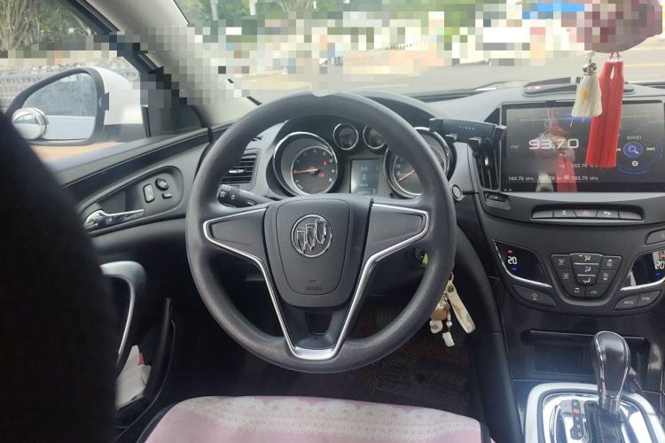 Used Buick Regal 2015 1.6T Leading Technology Model Steering Wheel
